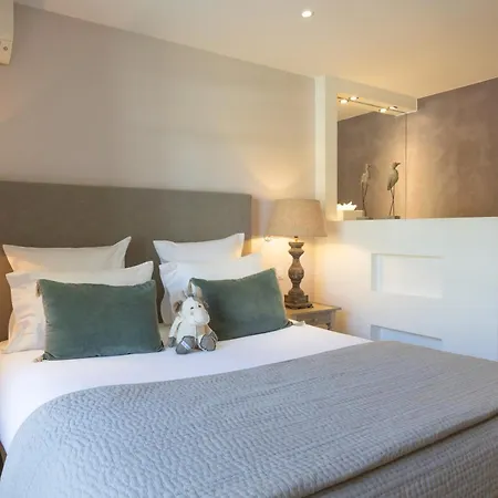 ラ バスティード ダントワーヌ 4* サントロペ