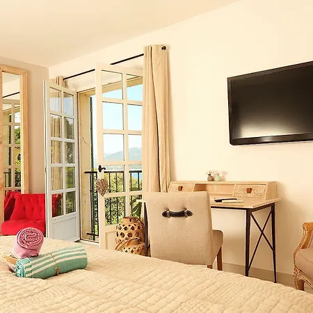 ホテル ラ バスティード ダントワーヌ サントロペ