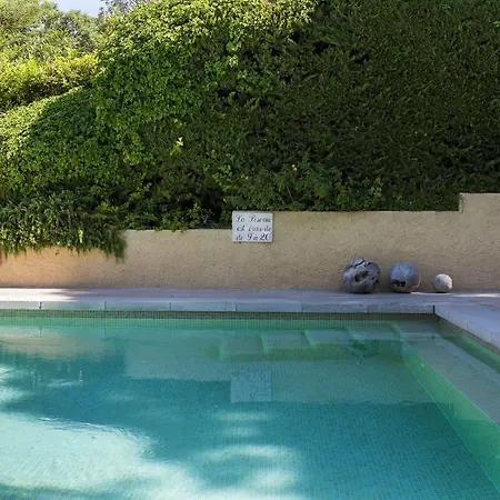 Szálloda La Bastide D'antoine 4*