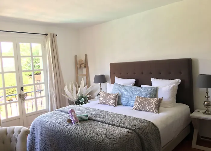 מלון La Bastide D'antoine 4*