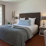 Hotel La Bastide D'antoine 4*