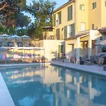 Hotel La Bastide D'antoine