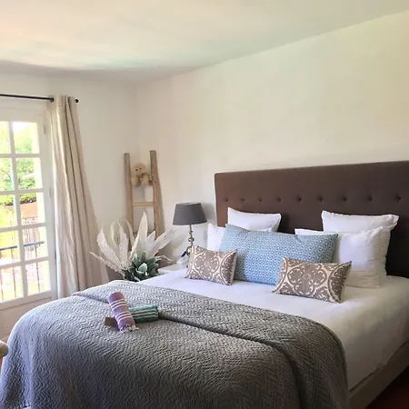 Готель La Bastide D'antoine 4*